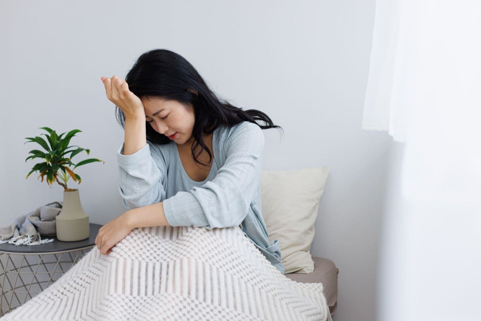 うつ病とは？主な症状は抑うつ気分や倦怠感など