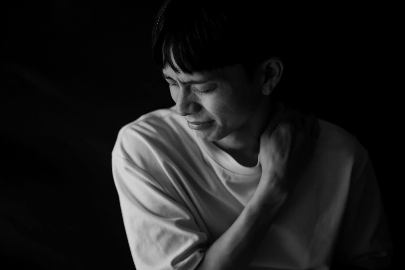 仮面うつ病とは？心より先に体が発するSOSサイン